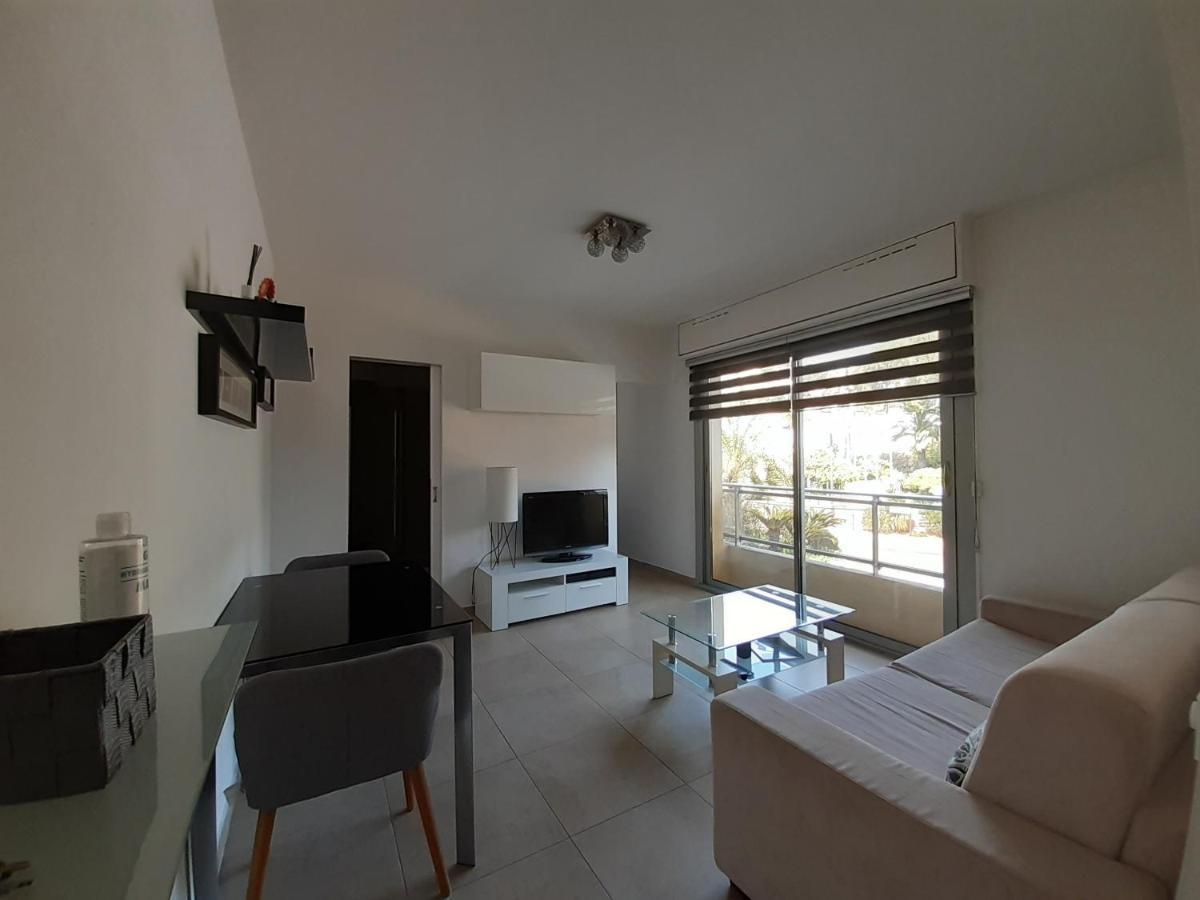 Joli Appartement Entre Menton Et Monaco โรกบรูน-กัป-มาร์แต็ง ภายนอก รูปภาพ