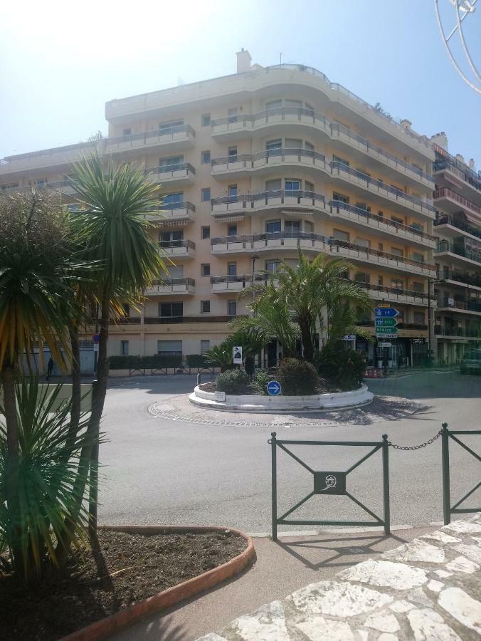 Joli Appartement Entre Menton Et Monaco โรกบรูน-กัป-มาร์แต็ง ภายนอก รูปภาพ